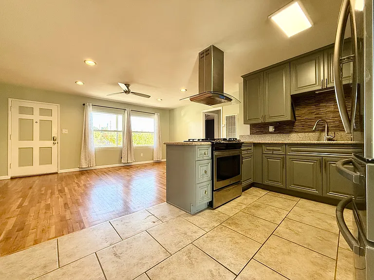 122 Garfield Ave — Photo 10