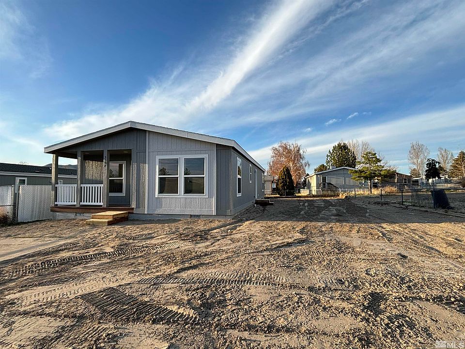 2nd image of 3347 Crown Royal Cir