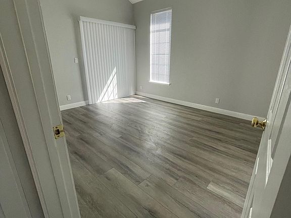 5th image of 7760 Tuscany Dr