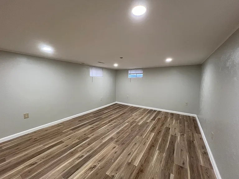 1129 Gard Pl — Photo 21