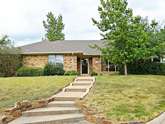5th image of 2107 Turtle Creek Dr