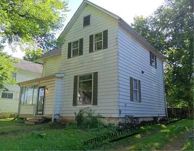 624 S Benton Ave, Freeport, IL, 61032