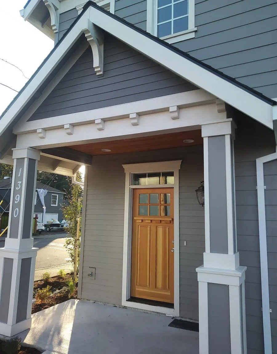 3 bed, 2.5 bath, 1720 sqft, $2,600 — Photo 2