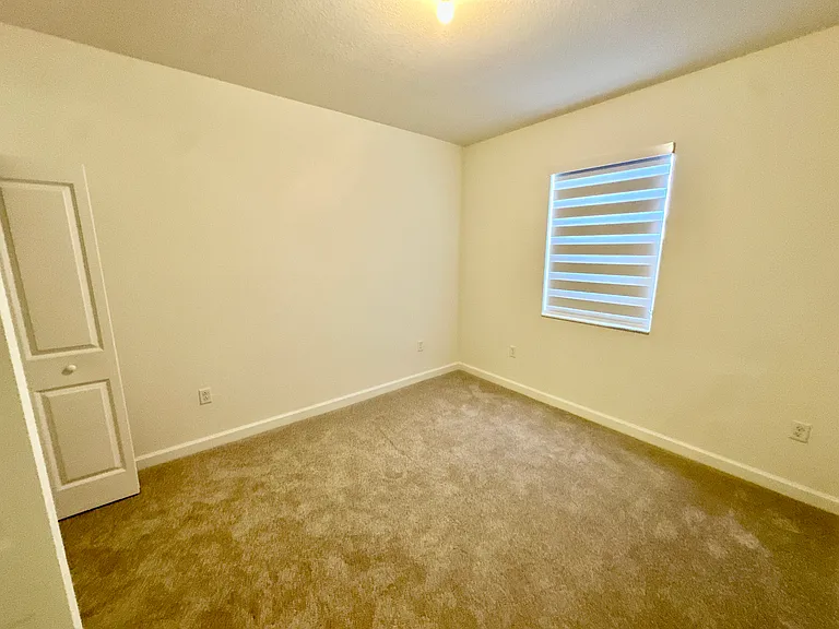 2867 SE 25th Ter — Photo 47