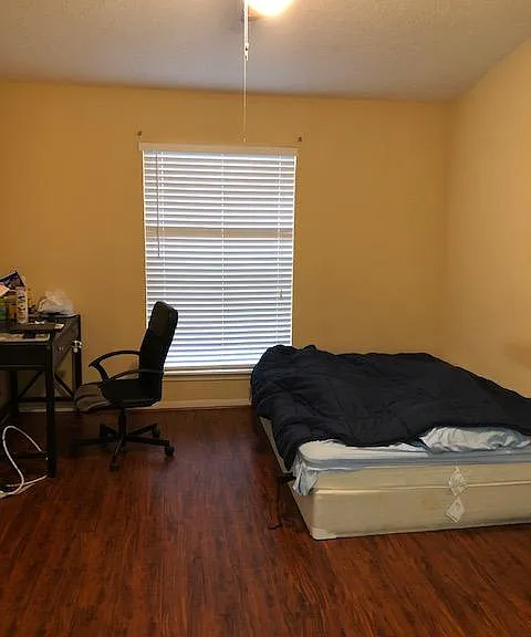 2121 Hepburn St #818 — Photo 9