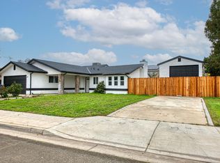 6377 N Genoa Ave, Fresno, CA 93722