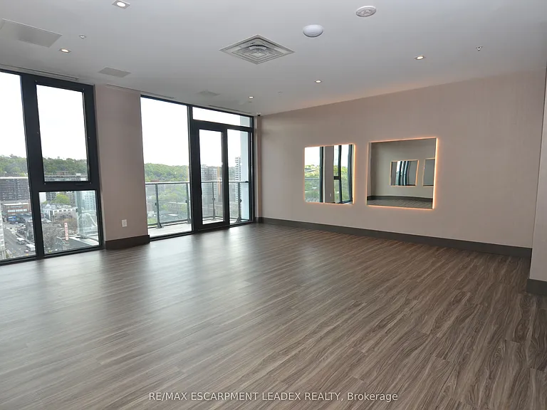 75 James St N #1808 — Photo 14