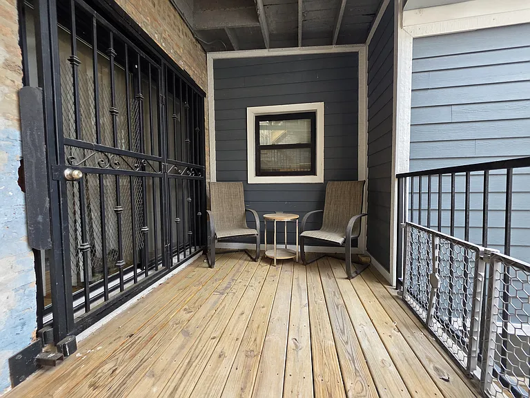 5252 N Damen Ave #2 — Photo 26