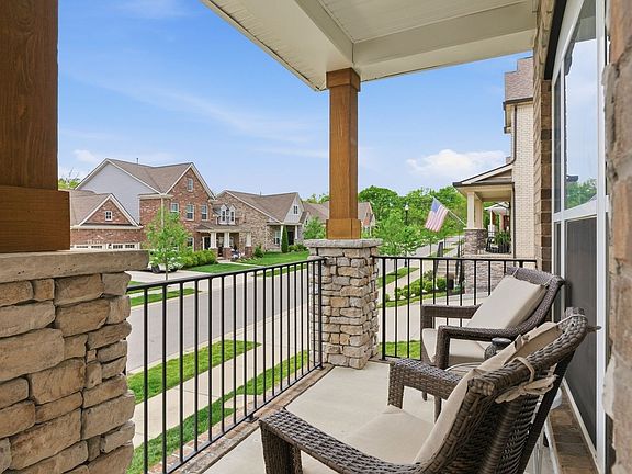 5th image of 4025 Foxglove Farm Dr