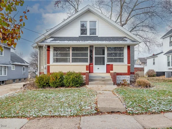 130 Summit St, Wadsworth, OH 44281