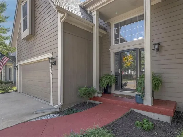 18625 W 153rd Ter, Olathe, KS 66062