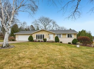 558 Horns Corners ROAD, Cedarburg, WI