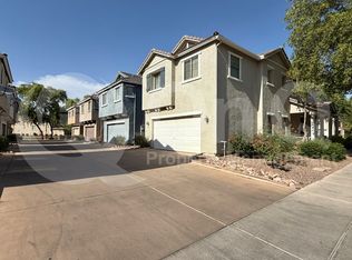 3834 E Santa Fe Ln, Gilbert, AZ 85297