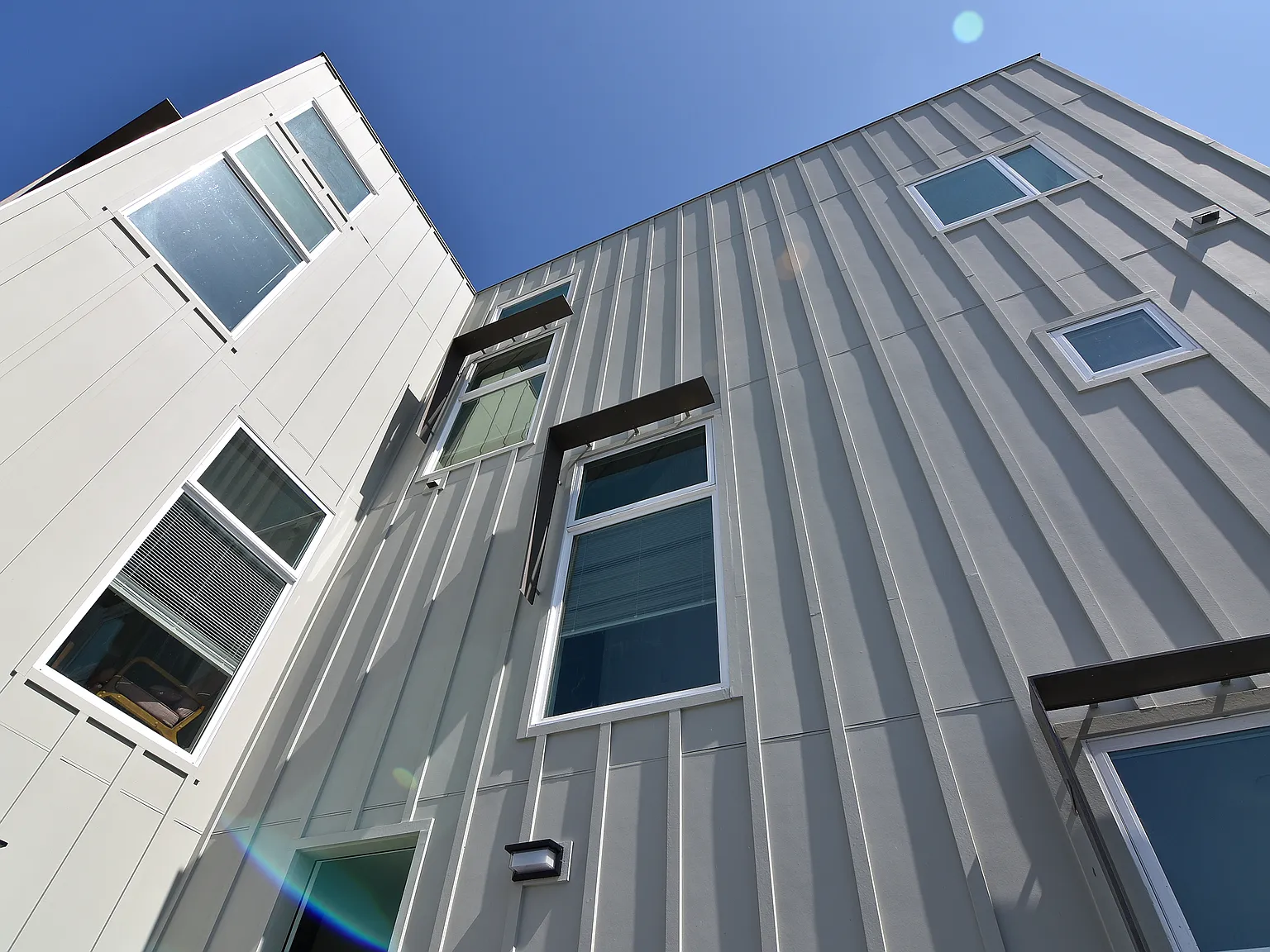 2533 South Curson Avenue - 3H — Photo 3