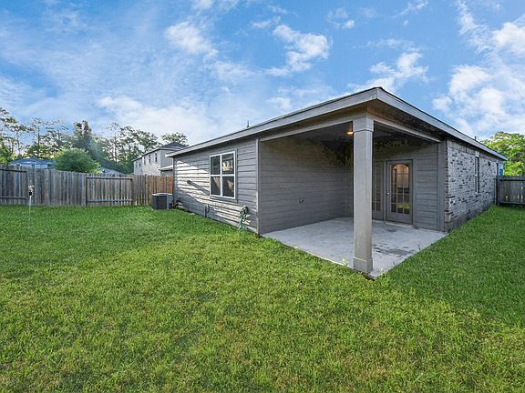 5th image of 25469 Black Spruce Dr