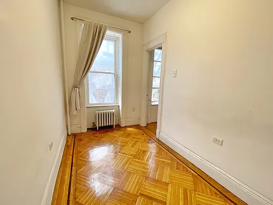Rented by Ideal Properties Group | media 11