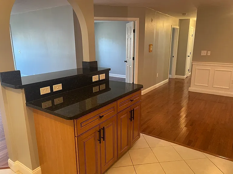 700 Brookside Dr #G — Photo 9