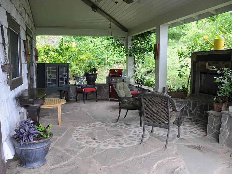 166 Clearwater Creek Rd — Photo 8