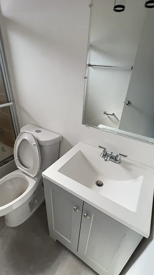 1 bed, 650 sqft, $1,600 — Photo 4