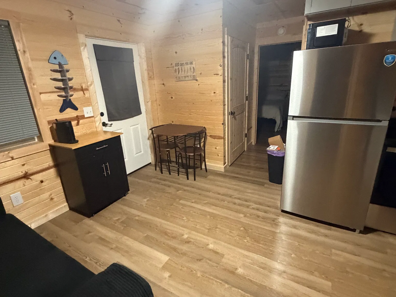 2 bed, 560 sqft, $2,500 — Photo 3