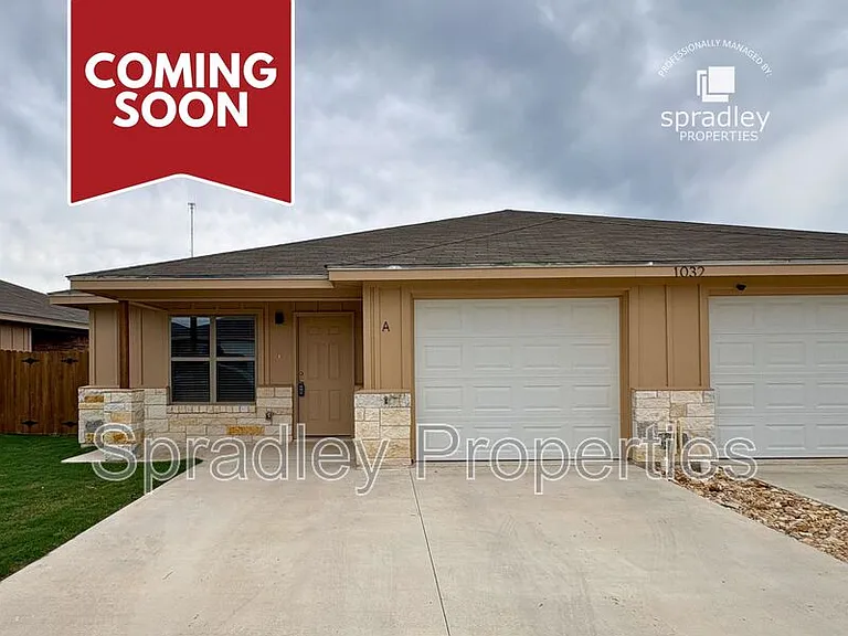 1032A Mason Dr — Photo 1