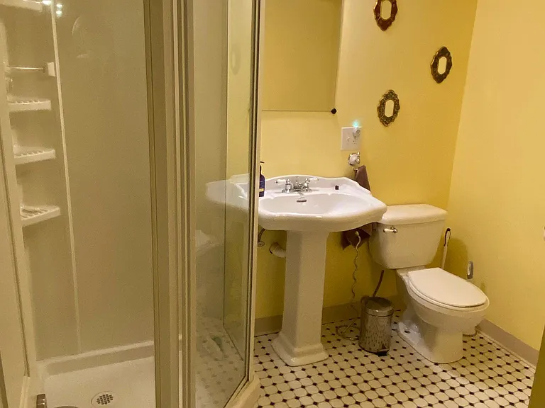 23 Hammond St — Photo 10