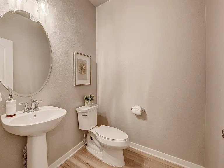 5240 2nd Ave — Photo 13