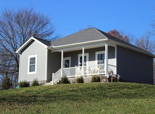 214 Rocky Point Ln, Gilbertsville, KY 42044