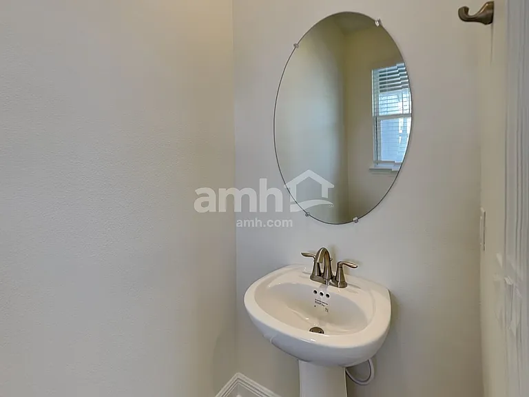 5987 Sycamore Place St — Photo 7