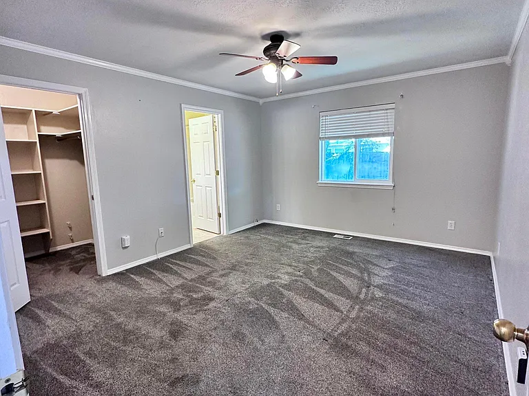 406 Pietra Way — Photo 11
