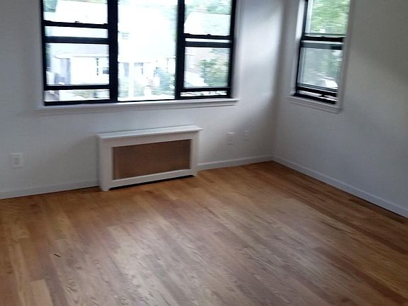 3rd image of 49-24 169th St #2