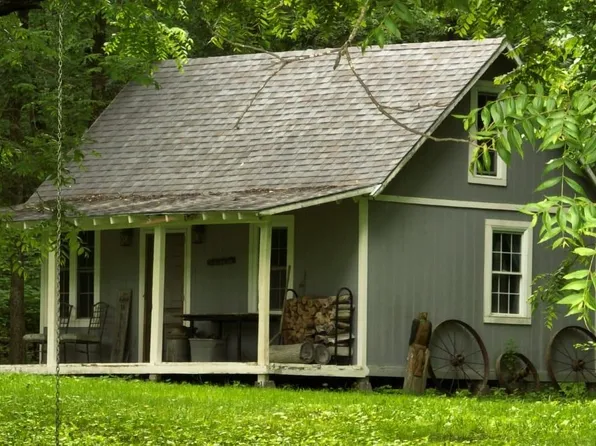 29855 Clear Creek Rd, Boscobel, WI 53805