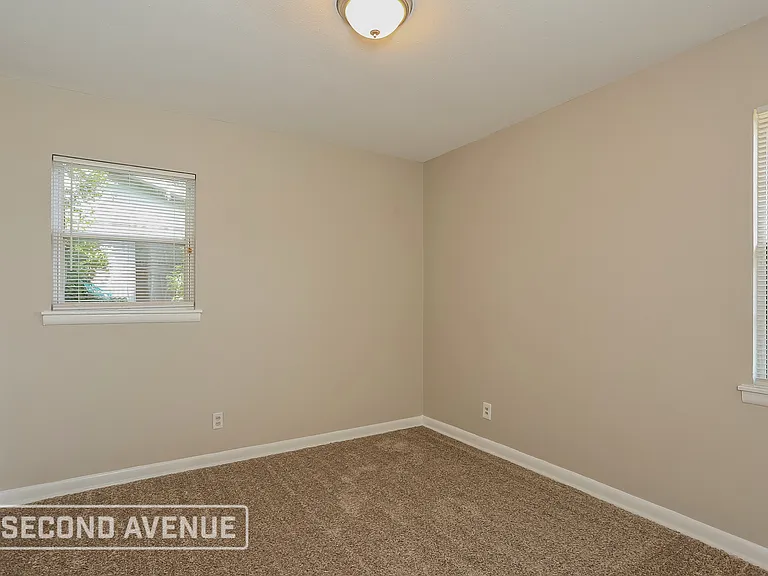 6111 Shetland Rd — Photo 12
