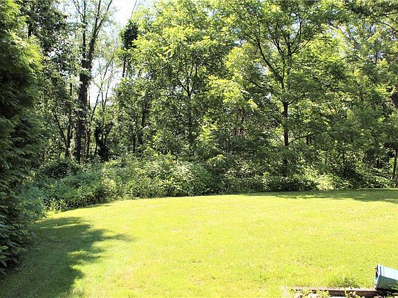 4th image of 2986 Wilbanks Dr