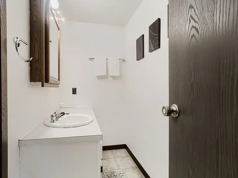 329 Chinook Ave — Photo 19