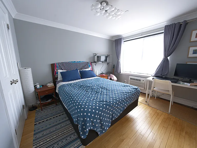 158 E 100th St #6R — Photo 9
