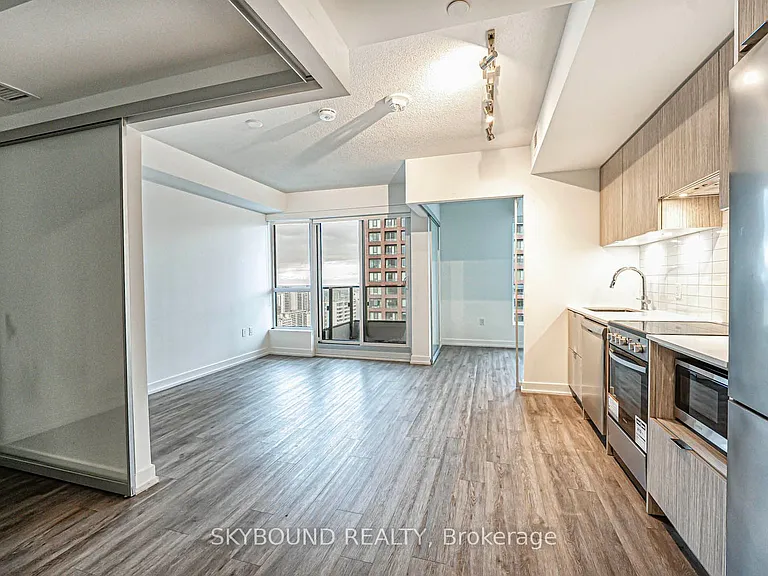 395 Bloor St E #2901 — Photo 3