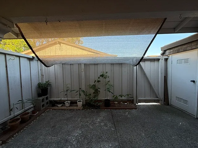 Cedar Blvd — Photo 12