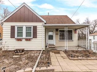 4522 W Middle Rd, Peoria, IL 61605