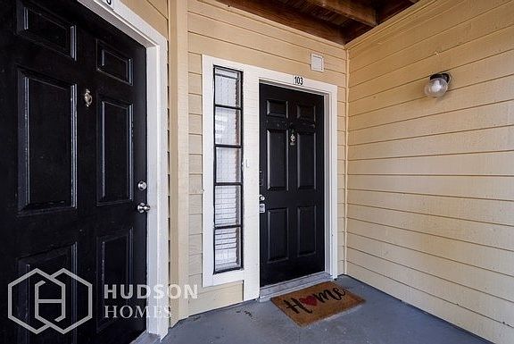 2nd image of 8728 Mallard Reserve Dr