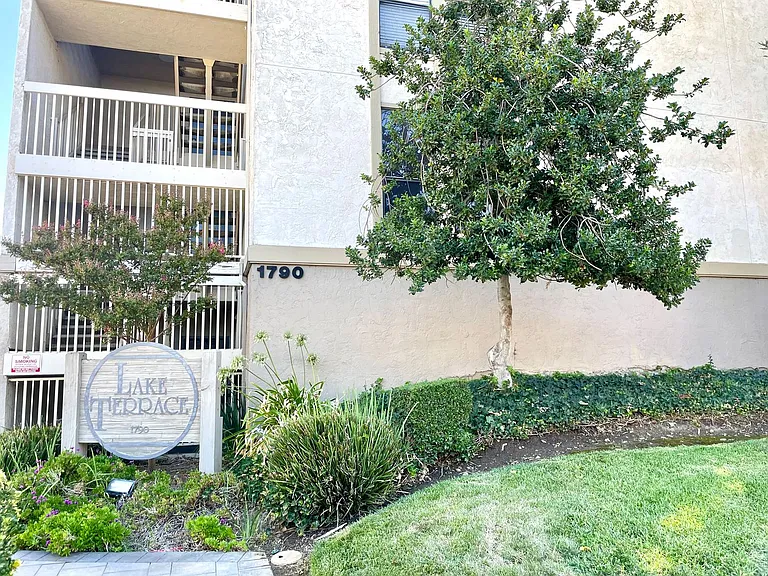 1790 Ellis St #12 — Photo 24
