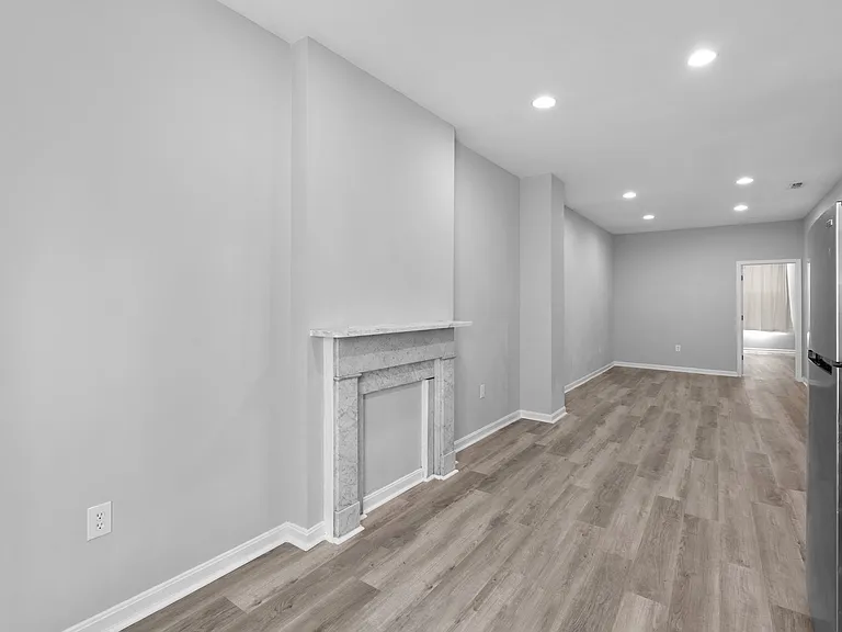 2119 N Charles St #D — Photo 11