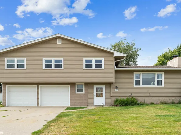 2019 Catalina Pl, Marshalltown, IA 50158