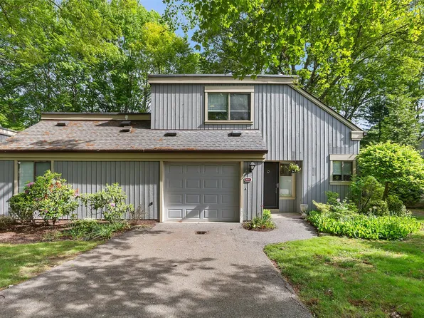 304 Heritage Hills #C, Somers, NY 10589