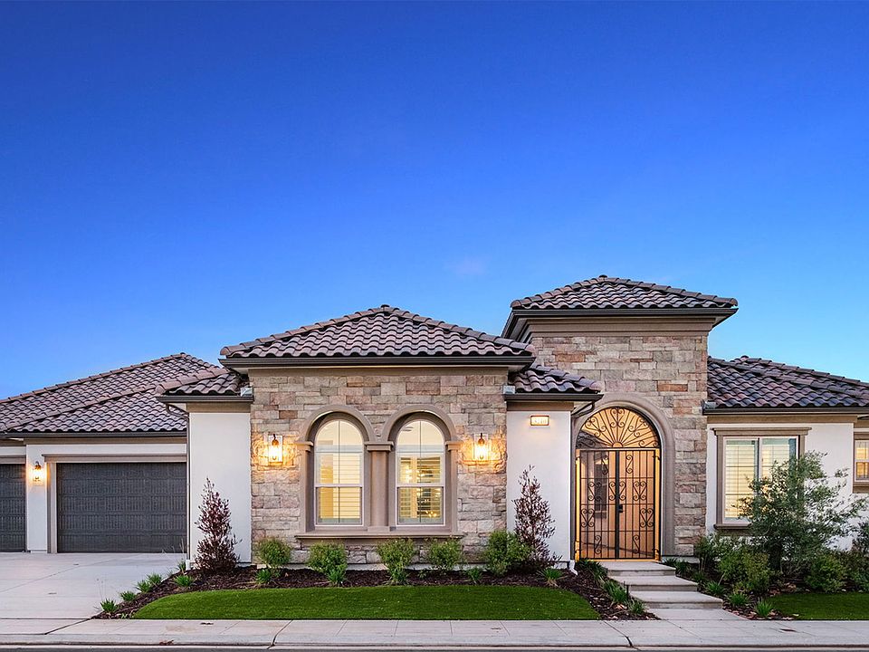 Residence 5 Formal Italian Exterior