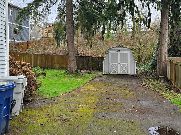 Extended driveway