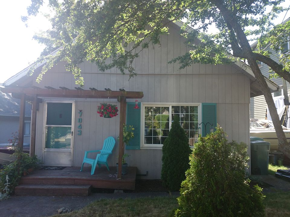 1st image of 7043 17th Ave NW