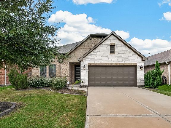 3rd image of 8522 Belfast Manor Ln