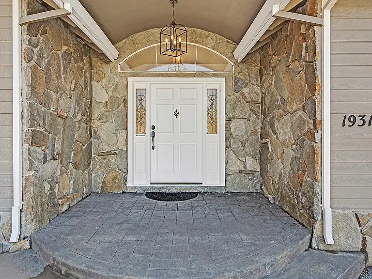 19313 Kerwin Ranch Ct — Photo 2