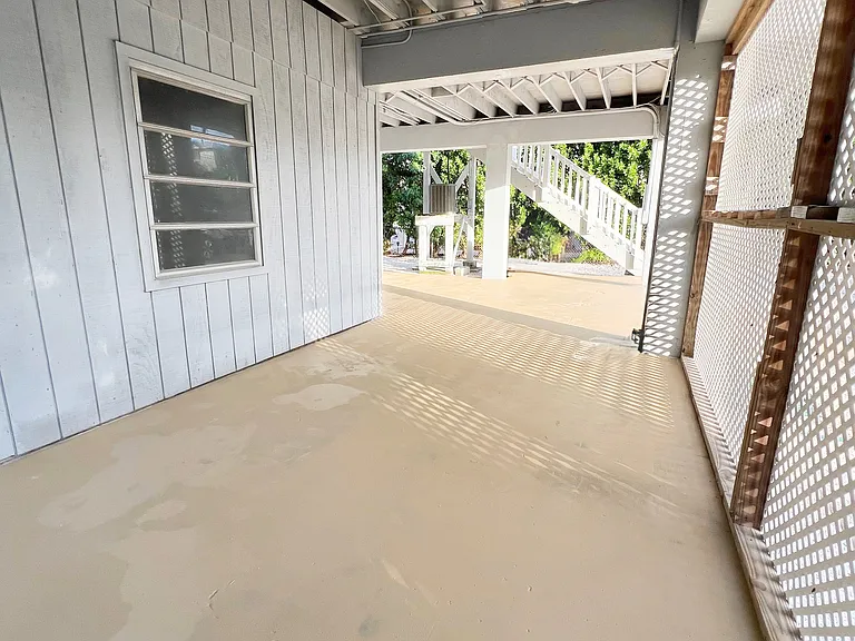 595 Caribbean Dr E — Photo 35